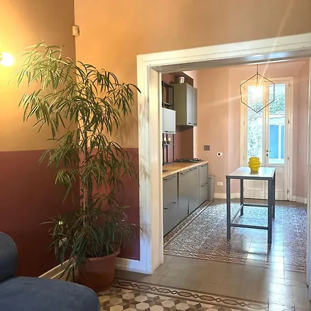 Casa Lucibell Guest house