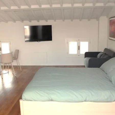 Casa Lucibell 3*