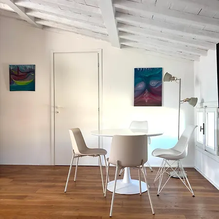 Casa Lucibell Affittacamere Prato (Prato)